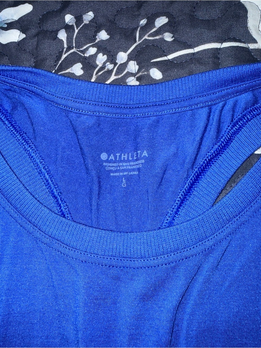 Athleta Royal Blue Women's Performance Tank - Picture 2 of 4